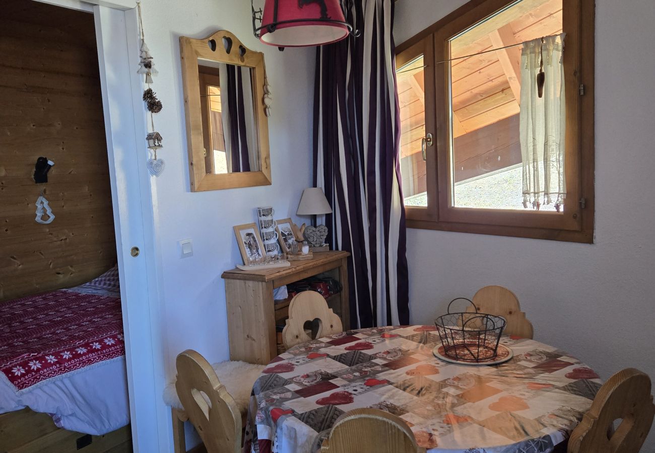 Apartment in Risoul - Balcons de Sirius 616 Appt 6 couchages