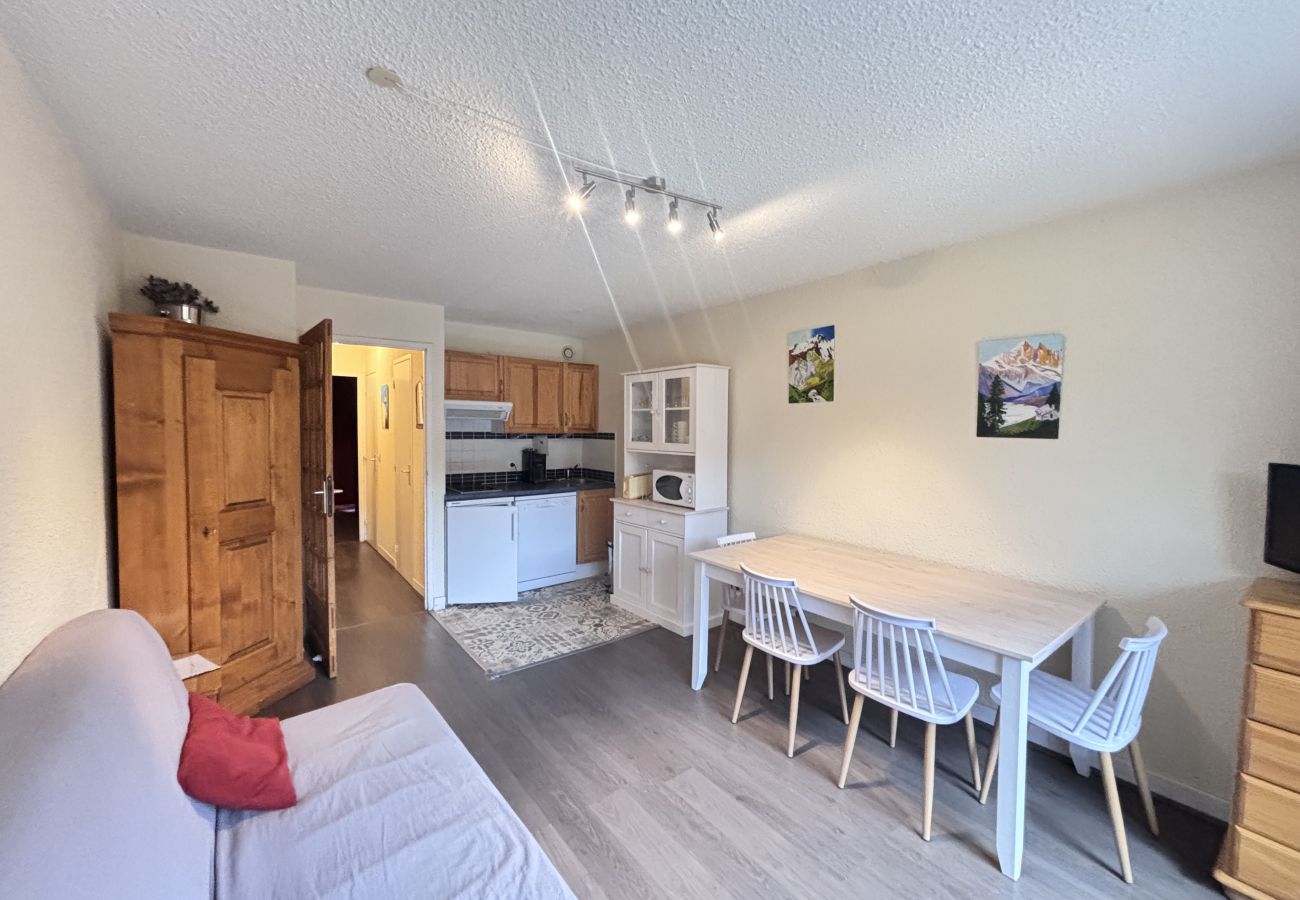 Apartment in Risoul - FLORINS I 34 Appartement 2 pièces 4/6 couchages