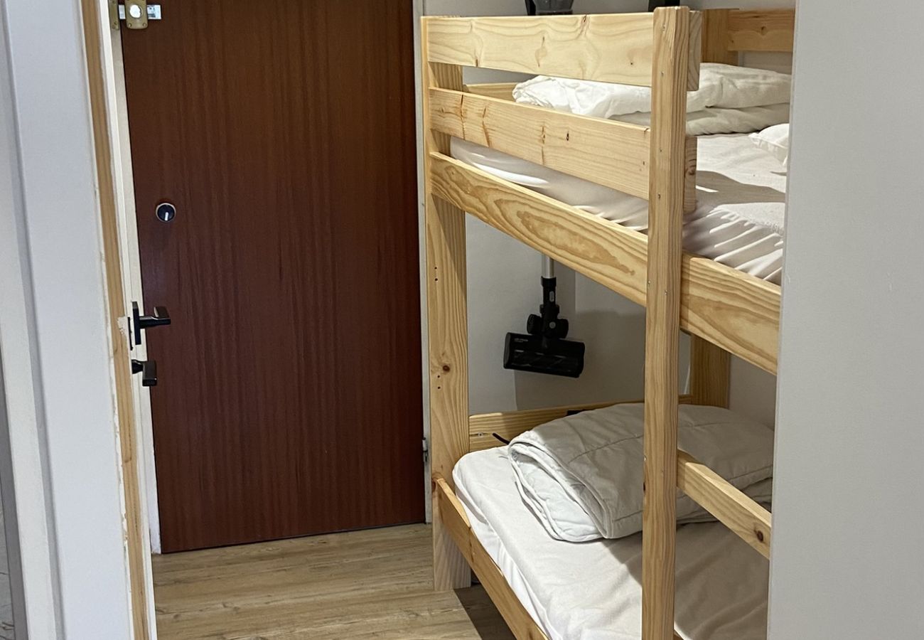 Studio in Risoul - OREE DU BOIS A 712 Studio Coin Nuit 4 couchages