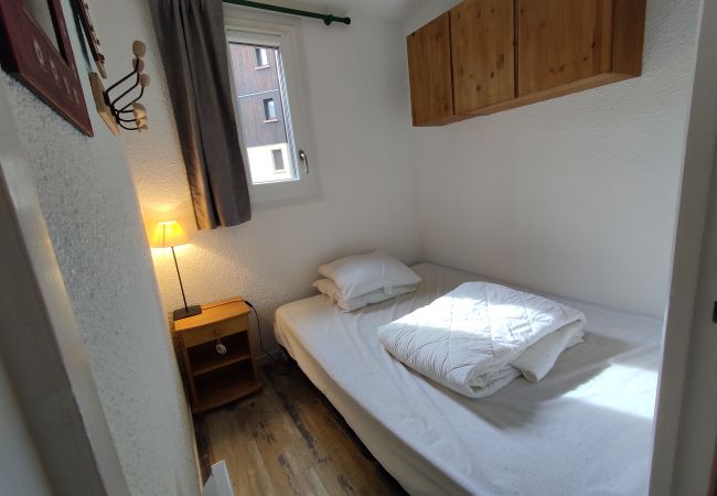 Appartement à Risoul - Appartement 2 pièces 4 couchages AIRELLES A 13 Appartement à Risoul - Appartement 2 pièces 4 couchages AIRELLES A 13