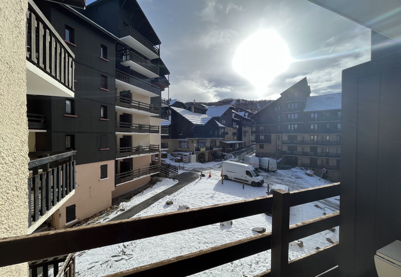 Appartement, Risoul, vacances-au-ski, centre-station, century-21, Airelles