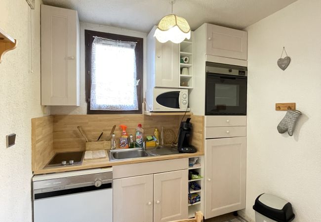 Studio à Risoul - Studio cabine 4 couchages CHRISTIANIA C 00 Studio à Risoul - Studio cabine 4 couchages CHRISTIANIA C 00