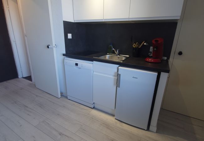 Studio à Risoul - Studio cabine 4 couchages CHRISTIANIA C 79 Studio à Risoul - Studio cabine 4 couchages CHRISTIANIA C 79