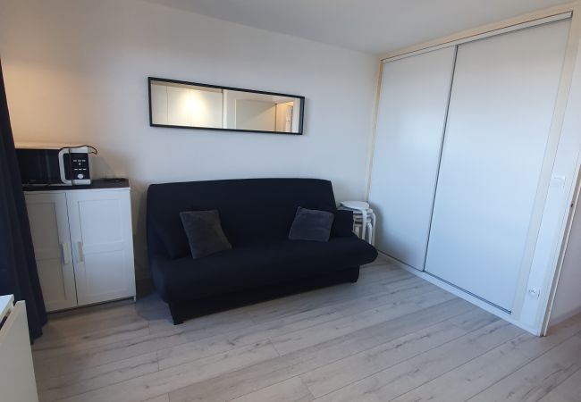 Studio à Risoul - Studio cabine 4 couchages CHRISTIANIA C 79 Studio à Risoul - Studio cabine 4 couchages CHRISTIANIA C 79