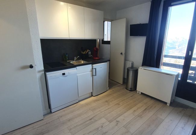 Studio à Risoul - Studio cabine 4 couchages CHRISTIANIA C 79 Studio à Risoul - Studio cabine 4 couchages CHRISTIANIA C 79