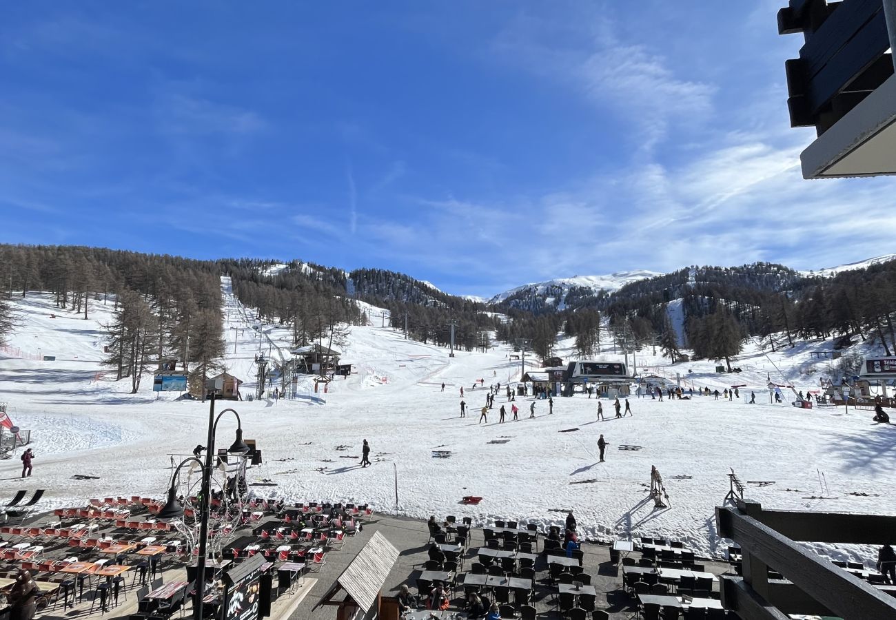 Appartement, Risoul, vacances-au-ski, skis-aux-pieds, century-21, Cimbro