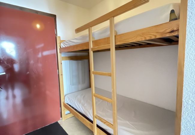 Studio à Risoul - Studio coin nuit 4 couchages EDELWEISS A 13 Studio à Risoul - Studio coin nuit 4 couchages EDELWEISS A 13