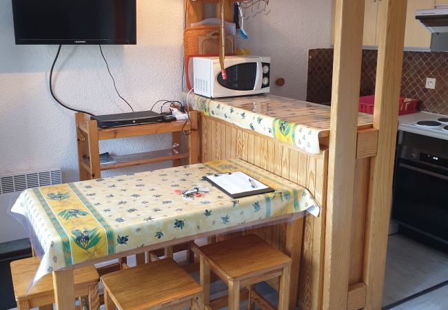 Studio à Risoul - Studio cabine 4 couchages FLORINS II 22 Studio à Risoul - Studio cabine 4 couchages FLORINS II 22