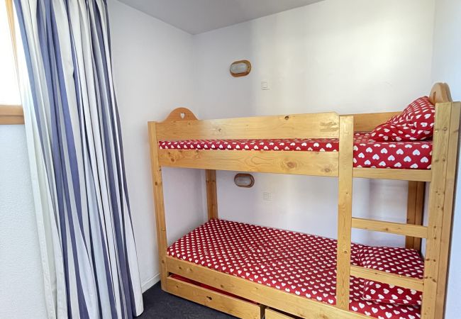 Studio à Risoul - Studio cabine  4/6 couchages PEGASE 61 Studio à Risoul - Studio cabine  4/6 couchages PEGASE 61