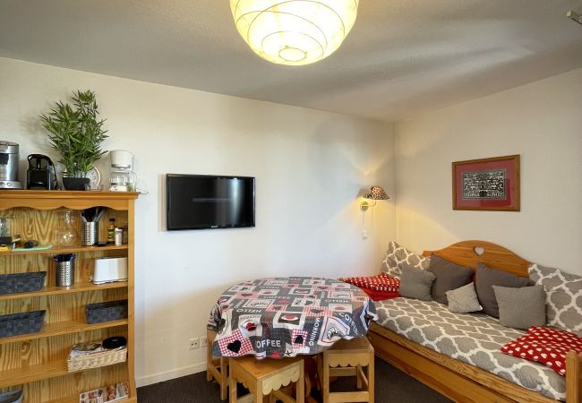 Studio à Risoul - Studio cabine  4/6 couchages PEGASE 61 Studio à Risoul - Studio cabine  4/6 couchages PEGASE 61