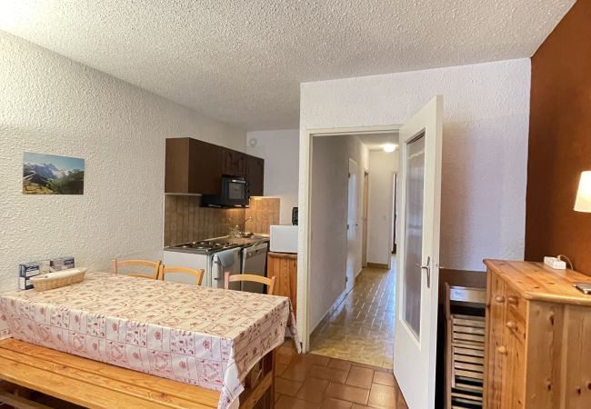 Appartement à Risoul - Appt. 2 pièces cabine 6/8 couchages VILLARET I 112 Appartement à Risoul - Appt. 2 pièces cabine 6/8 couchages VILLARET I 112