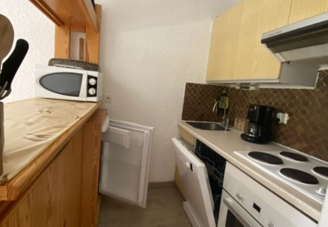 Appartement à Risoul - Appartement 2 pièces 4/5 couchages FLORINS II 21 Appartement à Risoul - Appartement 2 pièces 4/5 couchages FLORINS II 21