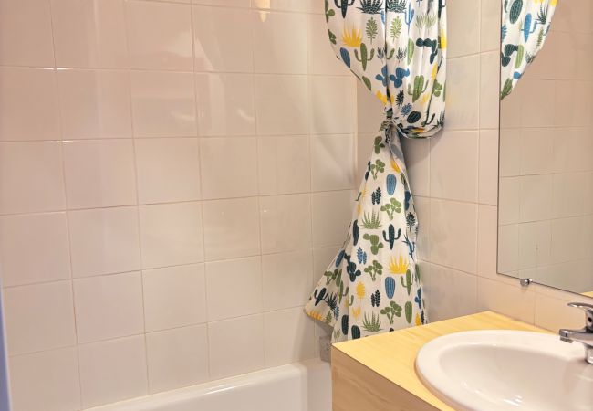 Studio à Risoul - Studio Cabine 4/6 couchages PEGASE 57 Studio à Risoul - Studio Cabine 4/6 couchages PEGASE 57