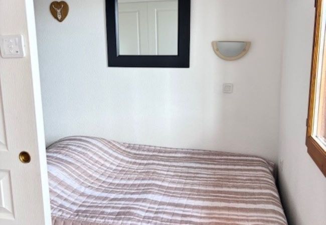 Studio à Risoul - Studio Cabine 4/6 couchages PEGASE 57 Studio à Risoul - Studio Cabine 4/6 couchages PEGASE 57