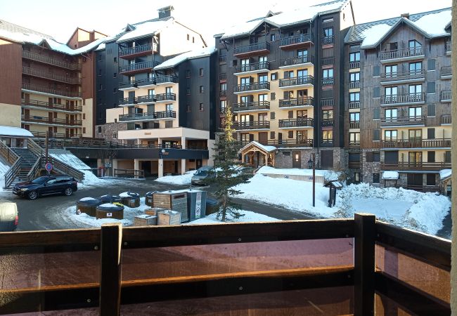 Studio à Risoul - Studio coin nuit 4 couchages ETERLOU 12 Bis Studio à Risoul - Studio coin nuit 4 couchages ETERLOU 12 Bis