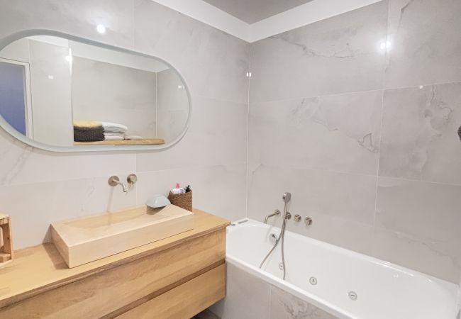 Chalet à Risoul - Chalet 6/7 couchages les Terrasses de Risoul N°8 Chalet à Risoul - Chalet 6/7 couchages les Terrasses de Risoul N°8