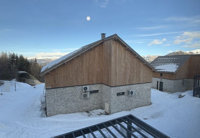 Chalet à Risoul - Chalet 6/7 couchages les Terrasses de Risoul N°8 Chalet à Risoul - Chalet 6/7 couchages les Terrasses de Risoul N°8