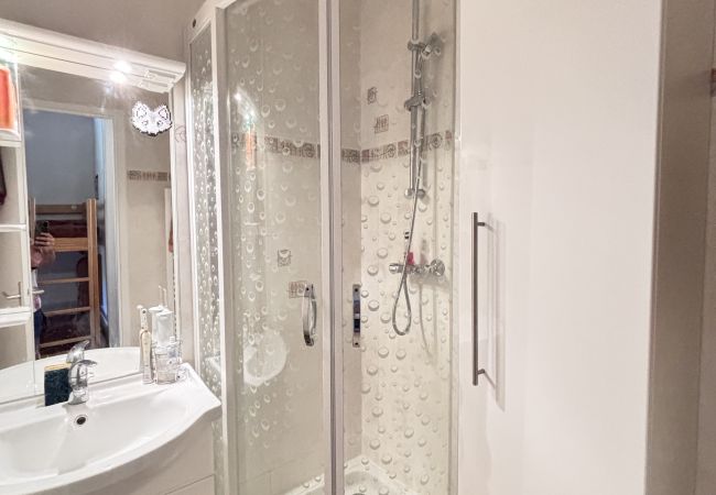 Appartement à Risoul - Appartement 4 couchages Chabrières II 41 Appartement à Risoul - Appartement 4 couchages Chabrières II 41