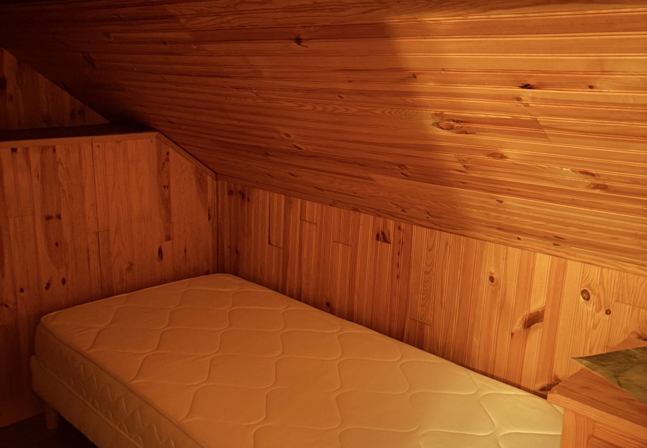 Chalet à Risoul - Appartement dans Chalet Le Lauzet 12/14 couchages