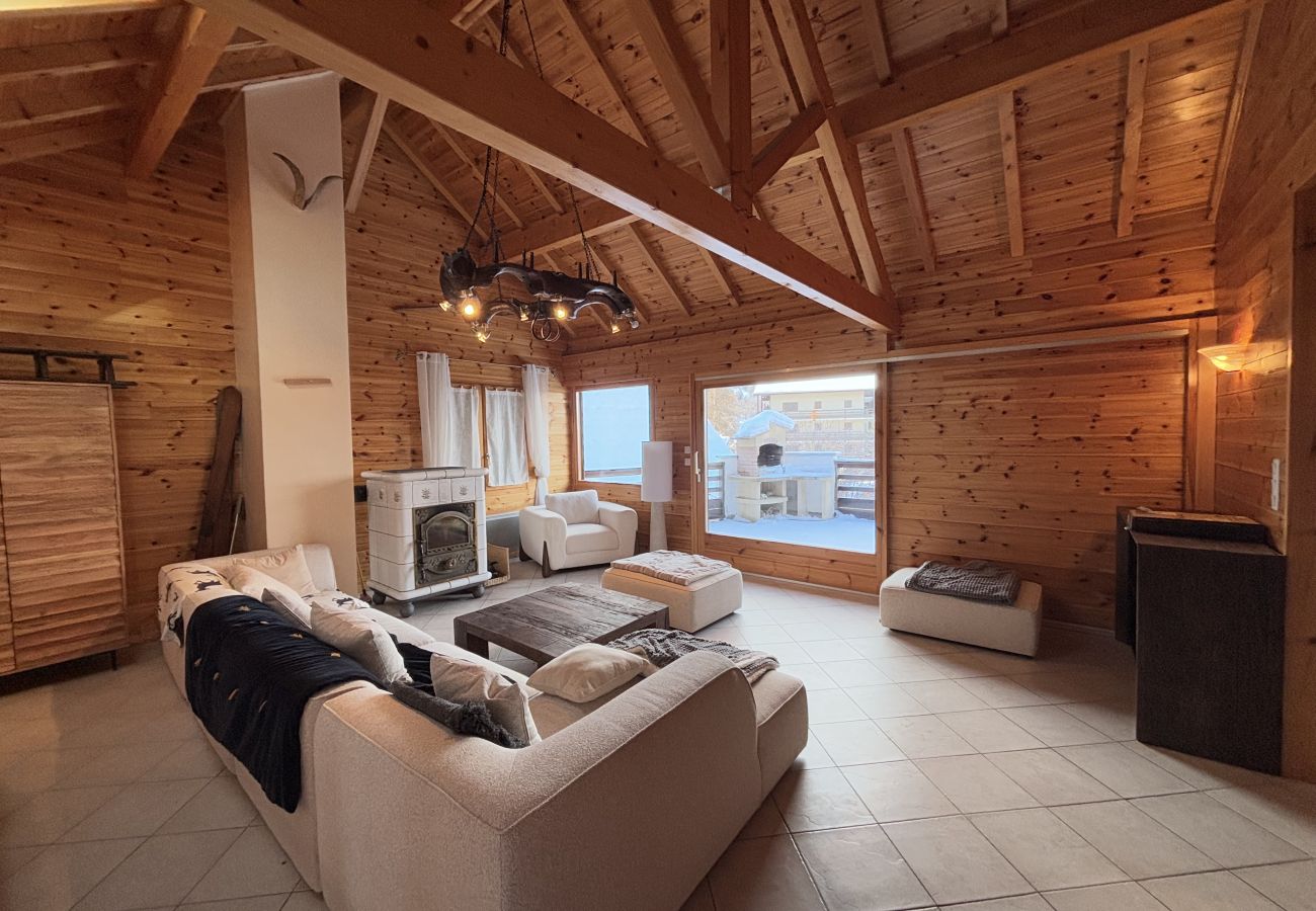 Chalet à Risoul - Appartement dans Chalet Le Lauzet 12/14 couchages