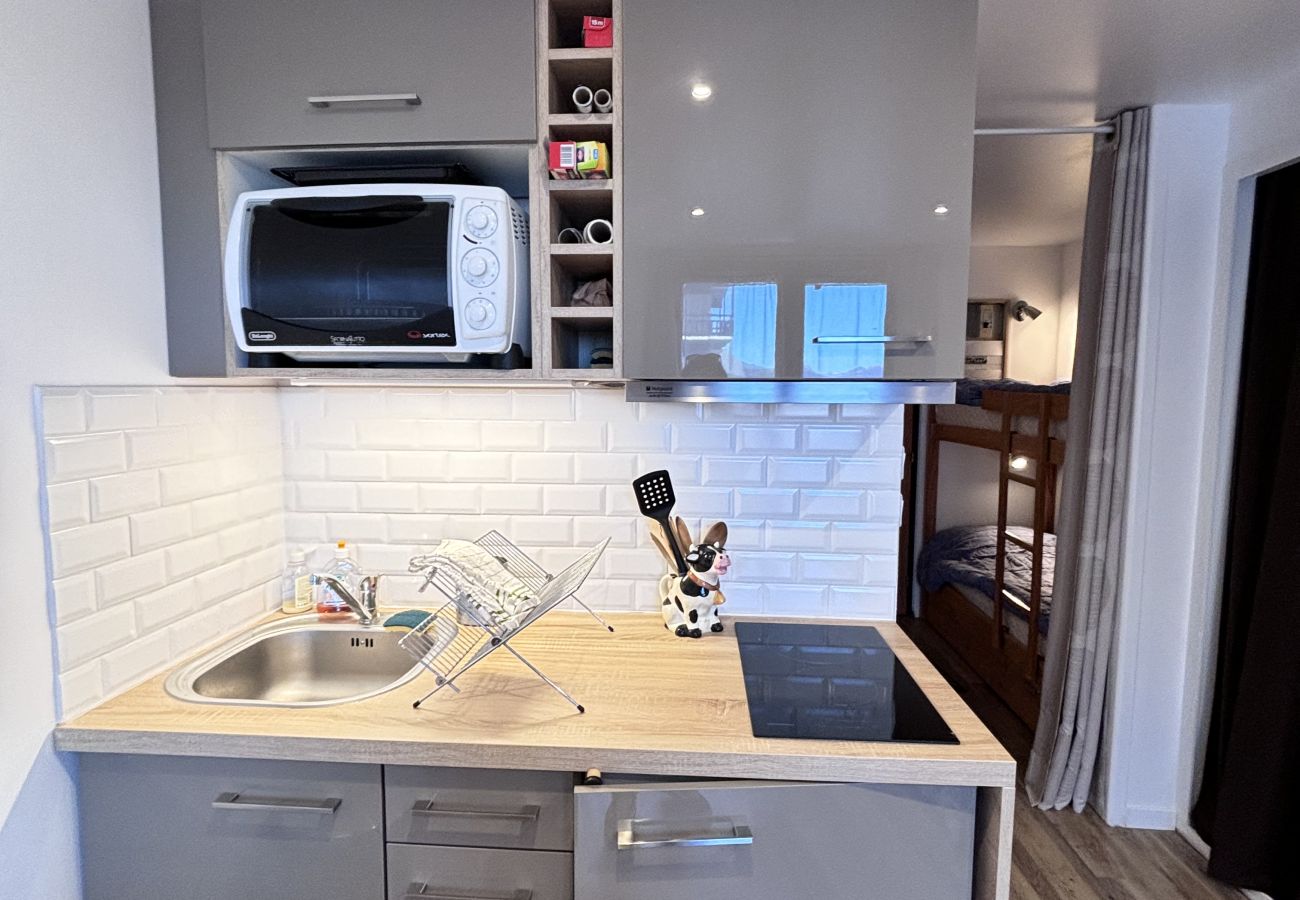 Studio à Risoul - Studio coin nuit 4 couchages Le Cristal B 36